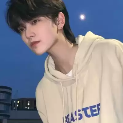 钱向珊